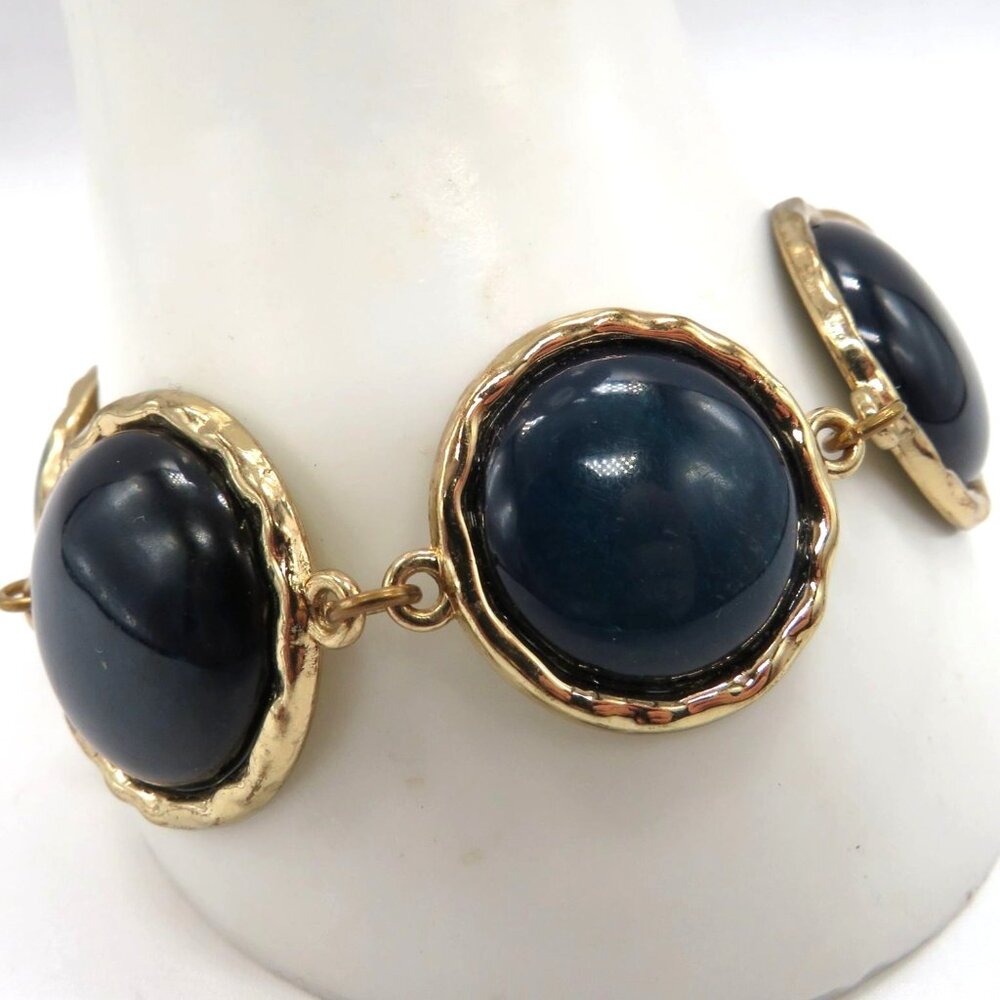 Cabochon Bracelet Vintage‎ Gold Tone Blue Fire Lucite Accents Toggle Clasp